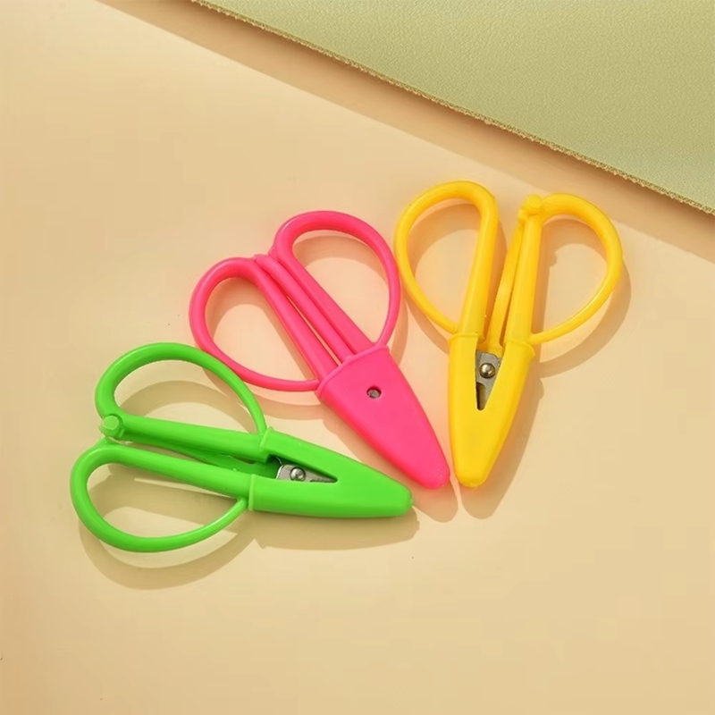 Scissors Stainless Craft - Forbici Mini Portatili con Copertura, in