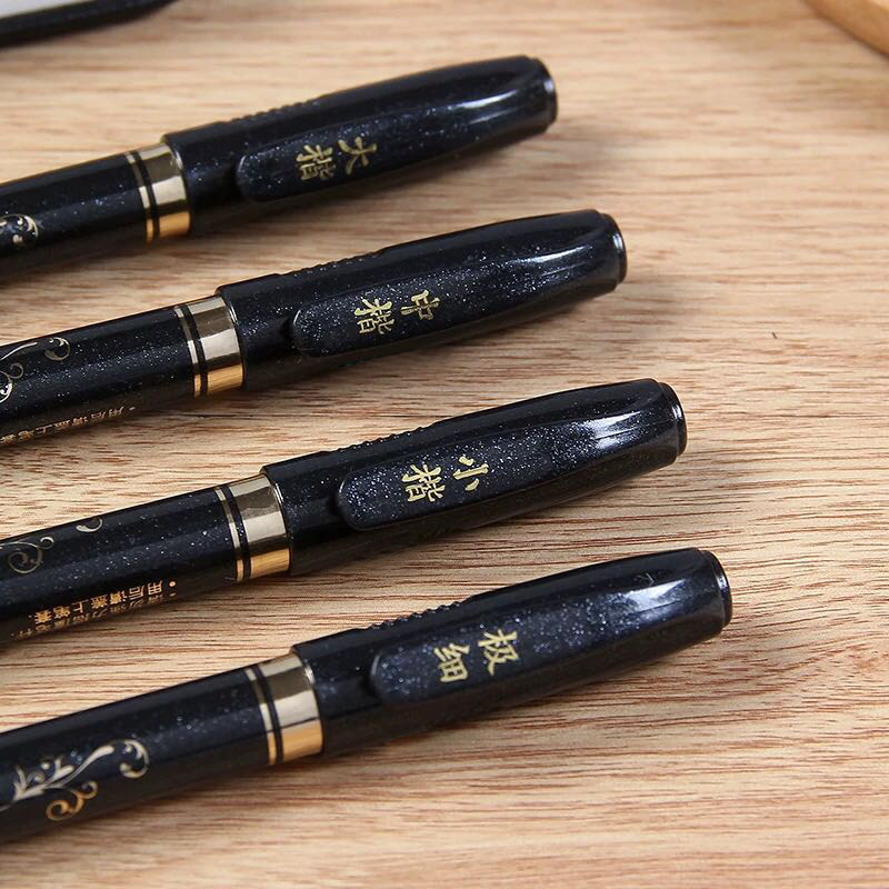 Set di 4 Pennarelli per Callig - Is Stationery Office Supply recensione e prezzo