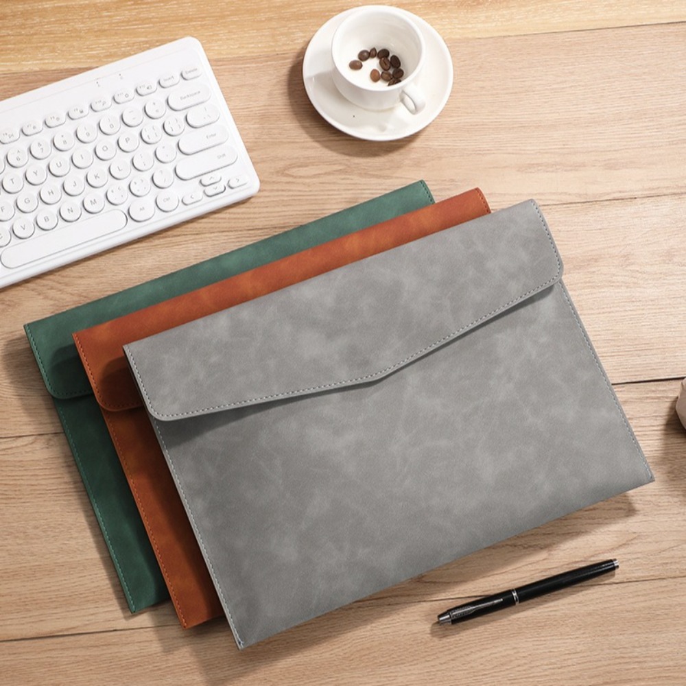 Borsa Portadocumenti in Pelle  - Is Stationery Office Supply recensione e prezzo